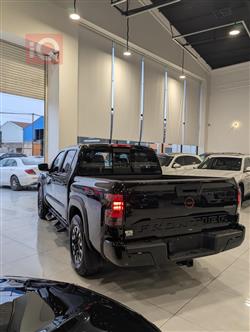 نيسان فرونتر